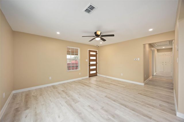 3001 Fm 360 Unit A Or B Road, Rosenberg, TX 77471