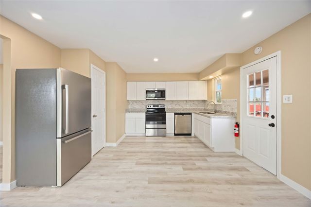 3001 Fm 360 Unit A Or B Road, Rosenberg, TX 77471