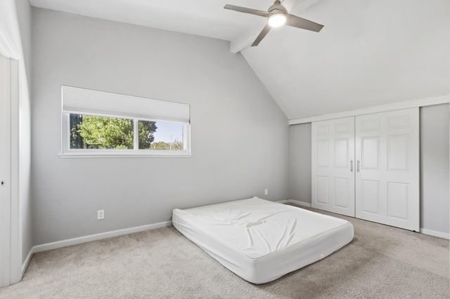 5730 Casa Grande Ave, Rocklin, CA 95677