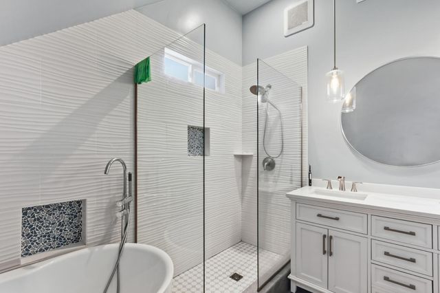 5730 Casa Grande Ave, Rocklin, CA 95677