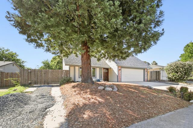 5730 Casa Grande Ave, Rocklin, CA 95677