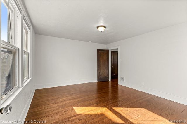 8804 Mason Place Place, Detroit, MI 48209
