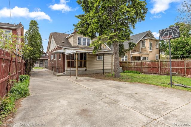 8804 Mason Place Place, Detroit, MI 48209