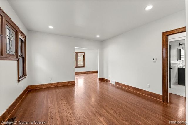 8804 Mason Place Place, Detroit, MI 48209