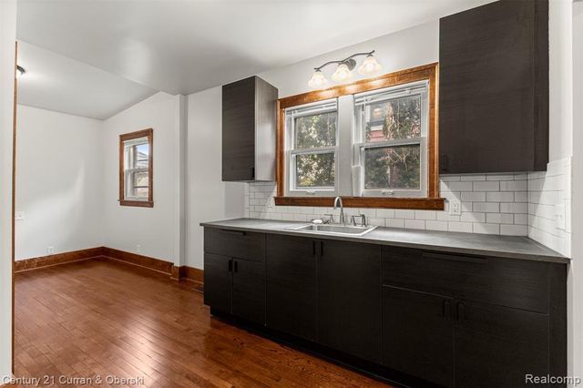 8804 Mason Place Place, Detroit, MI 48209