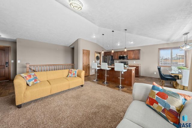 4032 S Homerun Ave Avenue, Sioux Falls, SD 57110