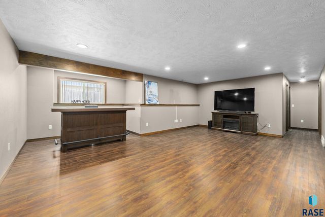 4032 S Homerun Ave Avenue, Sioux Falls, SD 57110