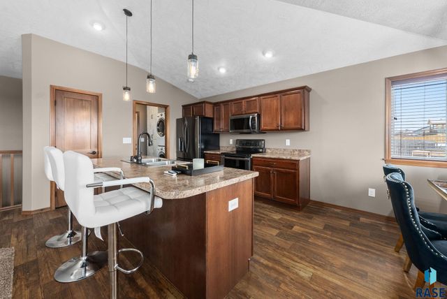 4032 S Homerun Ave Avenue, Sioux Falls, SD 57110