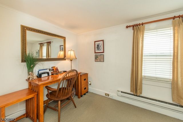 257 Mccosh Rd, Clifton City, NJ 07043