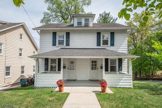257 Mccosh Rd, Clifton City, NJ 07043
