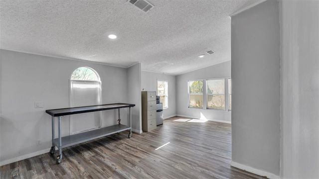 31 CACTUS CIRCLE N, Winter Haven, FL 33880