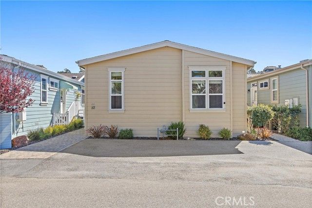 1460 Main 112, Cambria, CA 93428