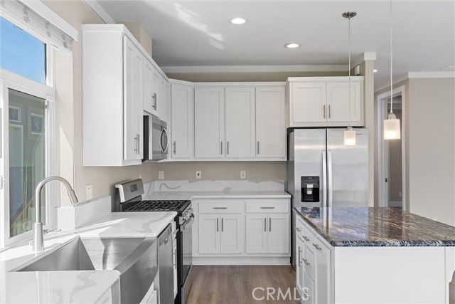 1460 Main 112, Cambria, CA 93428