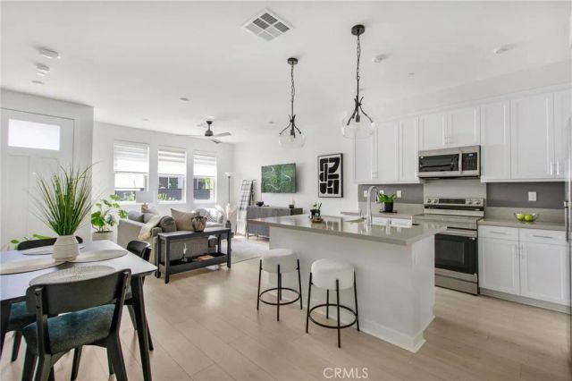1025 Hazel Drive, Rancho Mission Viejo, CA 92694