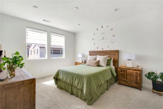 1025 Hazel Drive, Rancho Mission Viejo, CA 92694