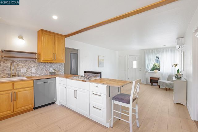 4108 Irene Dr, Martinez, CA 94553