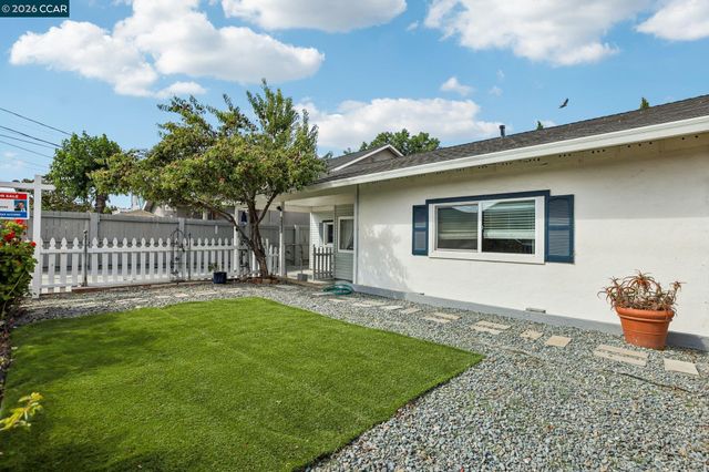 4108 Irene Dr, Martinez, CA 94553