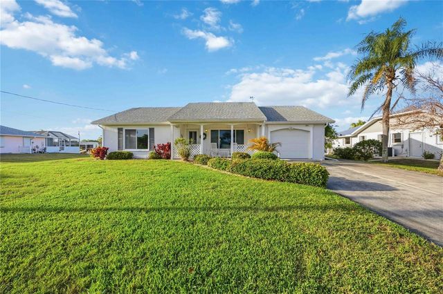 886 E 4TH STREET, Englewood, FL 34223