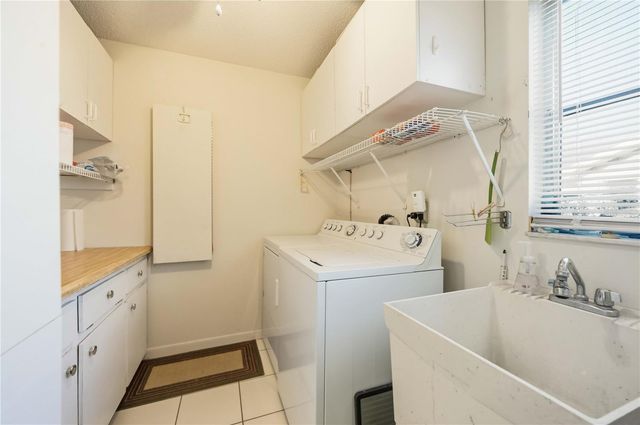 886 E 4TH STREET, Englewood, FL 34223