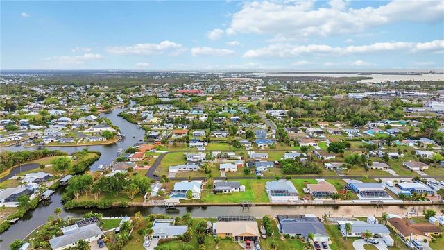 886 E 4TH STREET, Englewood, FL 34223