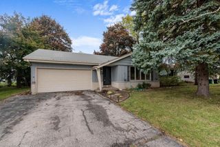 W174N9287 Joper ROAD, Menomonee Falls, WI 53051