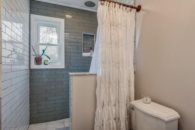 417 Bay Way, Lanoka Harbor, NJ 08734