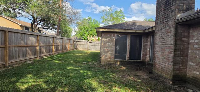 1910 Quail Meadow Drive, Missouri City, TX 77459