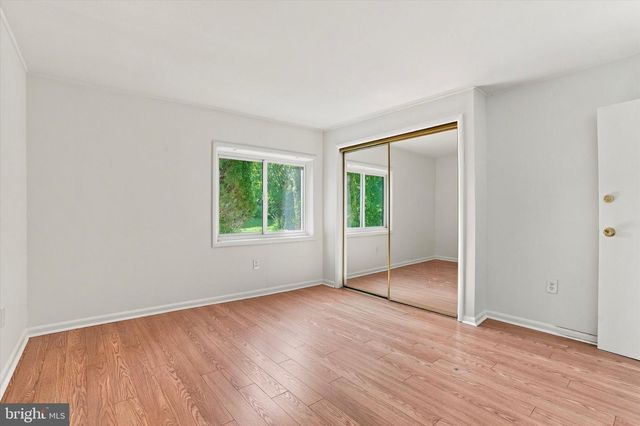 8105 MACARTHUR RD, Wyndmoor, PA 19038