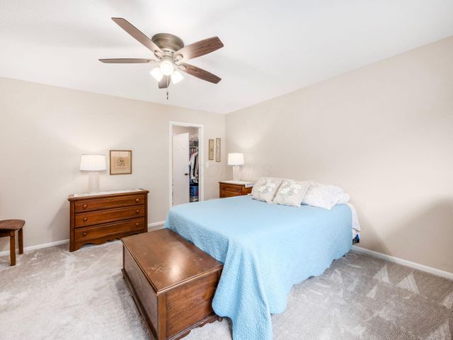 4908 Meadow Run Drive, Hilliard, OH 43026