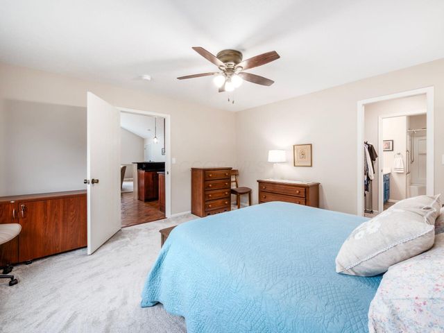 4908 Meadow Run Drive, Hilliard, OH 43026