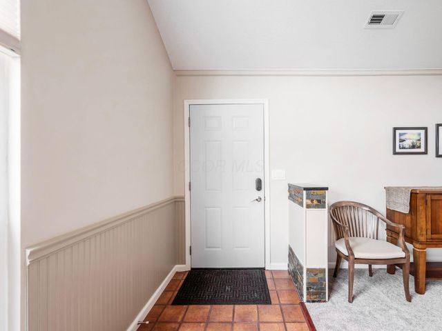 4908 Meadow Run Drive, Hilliard, OH 43026