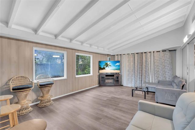 7420 CASS CIRCLE, Sarasota, FL 34231
