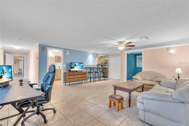 7420 CASS CIRCLE, Sarasota, FL 34231