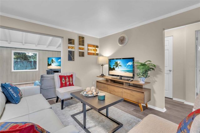 7420 CASS CIRCLE, Sarasota, FL 34231