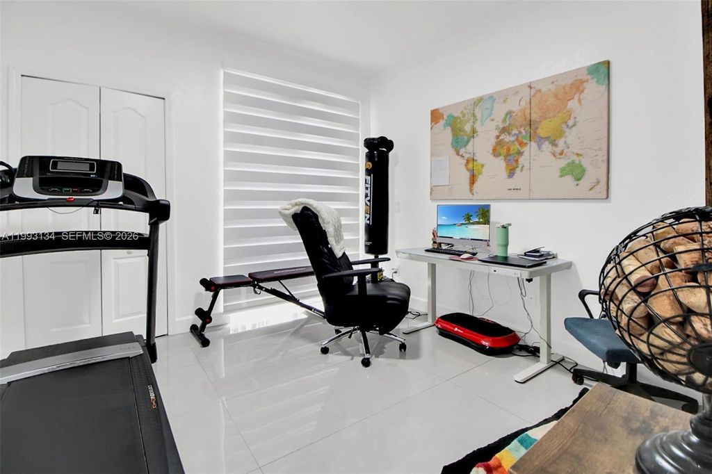 Image 11 of property listing at 4341 SW 160th Ave 106, Miramar, FL 33027