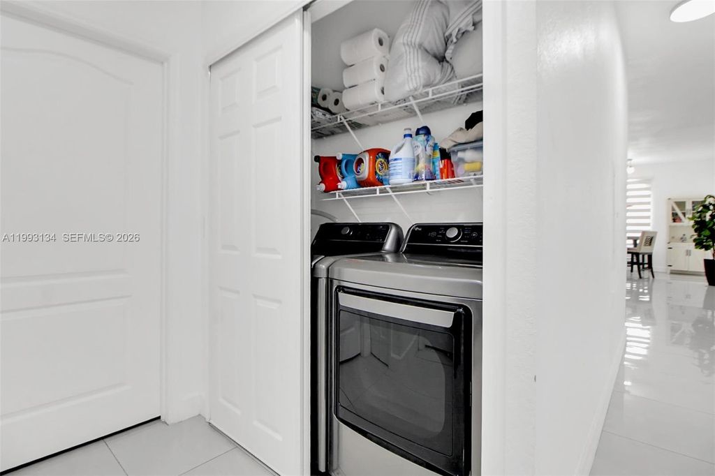 Image 22 of property listing at 4341 SW 160th Ave 106, Miramar, FL 33027