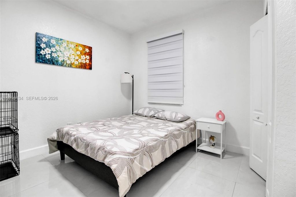 Image 9 of property listing at 4341 SW 160th Ave 106, Miramar, FL 33027