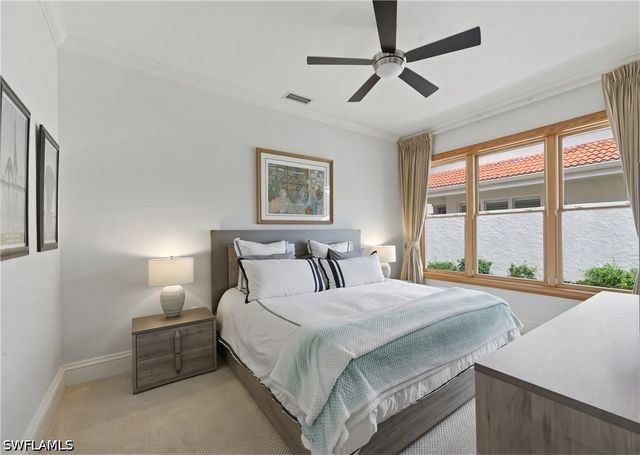 4451 Yacht Harbor DR, Naples, FL 34112