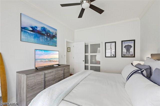 4451 Yacht Harbor DR, Naples, FL 34112