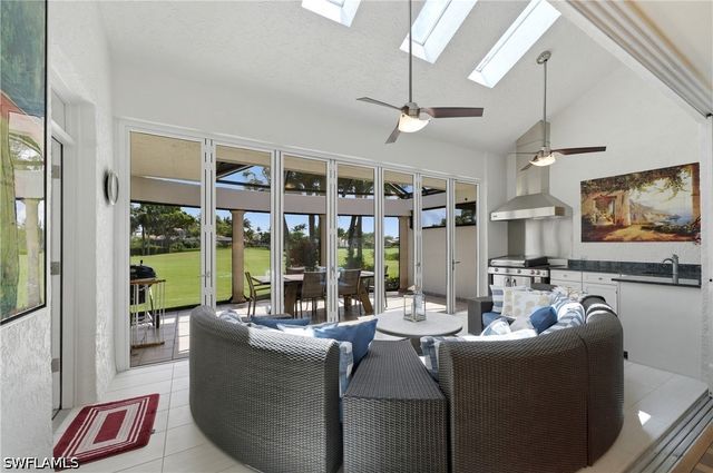 4451 Yacht Harbor DR, Naples, FL 34112