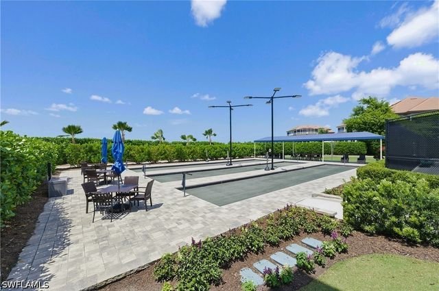 4451 Yacht Harbor DR, Naples, FL 34112