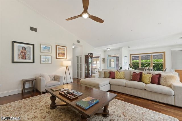 4451 Yacht Harbor DR, Naples, FL 34112