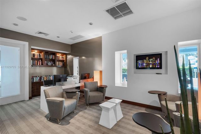 2831 N Ocean Blvd 602N, Fort Lauderdale, FL 33308