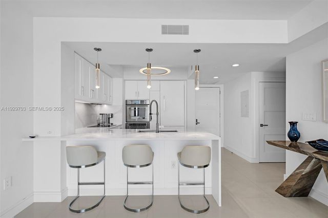 2831 N Ocean Blvd 602N, Fort Lauderdale, FL 33308