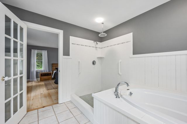 3528 Main Street, Barnstable, MA 02630