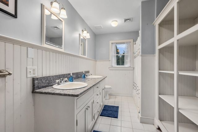 3528 Main Street, Barnstable, MA 02630