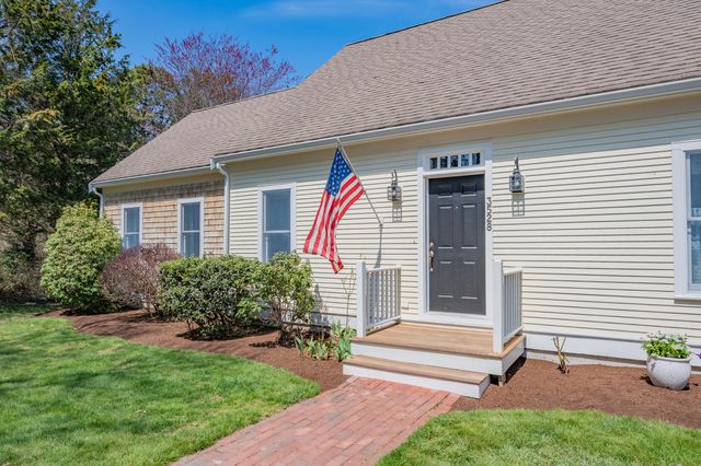 3528 Main Street, Barnstable, MA 02630