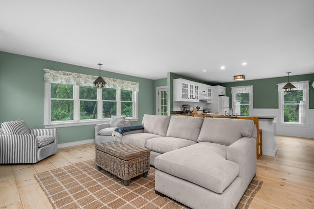 3528 Main Street, Barnstable, MA 02630