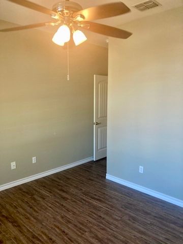 1106 Cupertino St, Portland, TX 78374