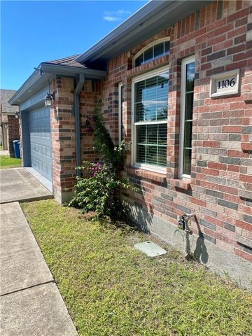 1106 Cupertino St, Portland, TX 78374